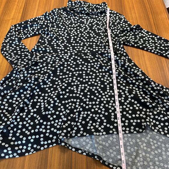 Niche Nilgun Dermnan Lagenlook Black Dot Asymmetrical Turtleneck Top, Medium - Picture 3 of 5